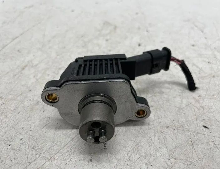 SKODA Octavia 1 generation (1996-2010) Intake Pulley Valve 04E906048A 22188120