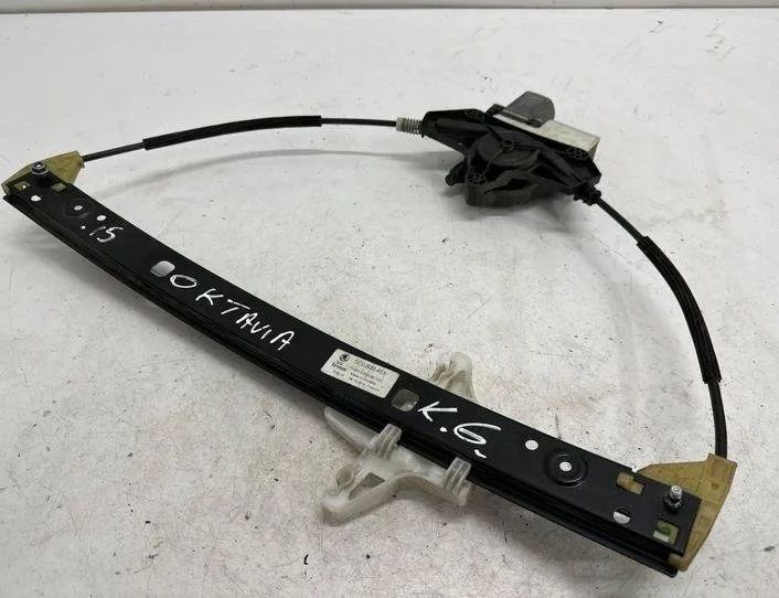 SKODA Octavia 3 generation (2013-2020) Стеклоподъемник задней левой двери 5E0839461 22188293