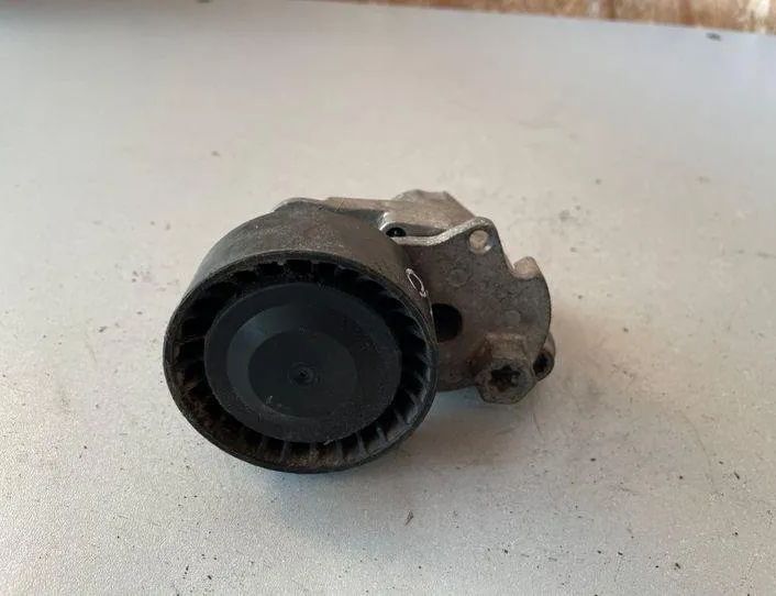 SKODA Fabia 3 generation (2014-2021) Belt Tensioner 04E145299L 22189971