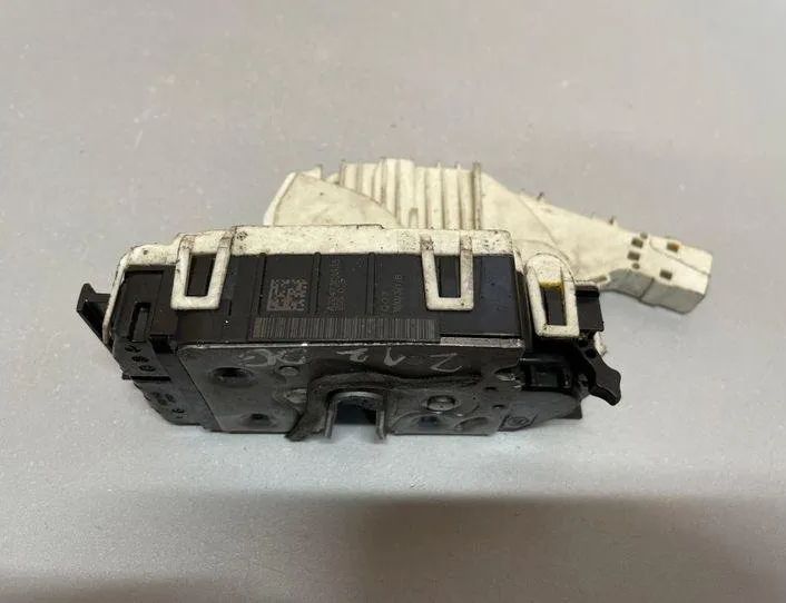 MERCEDES-BENZ E-Class W212/S212/C207/A207 (2009-2016) Замок задней правой двери A2047301435 22190225