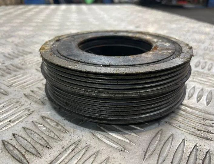 SKODA Superb 2 generation (2008-2015) Kloķvārpstas skriemelis 22192360