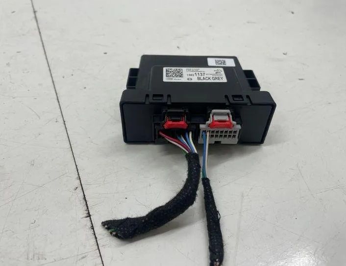 OPEL Astra K (2015-2021) Pārkingsensoru vadības bloks 13521137 22200722