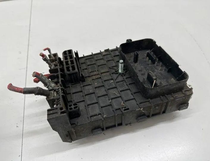 VOLKSWAGEN Passat Variant 1 generation (2010-2024) Блок предохранителей 3C0937125 22203920