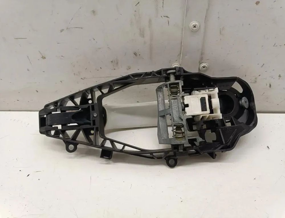 BMW 1 Series F40 (2019-2024) Rear right door outer handle 9881778 26759719
