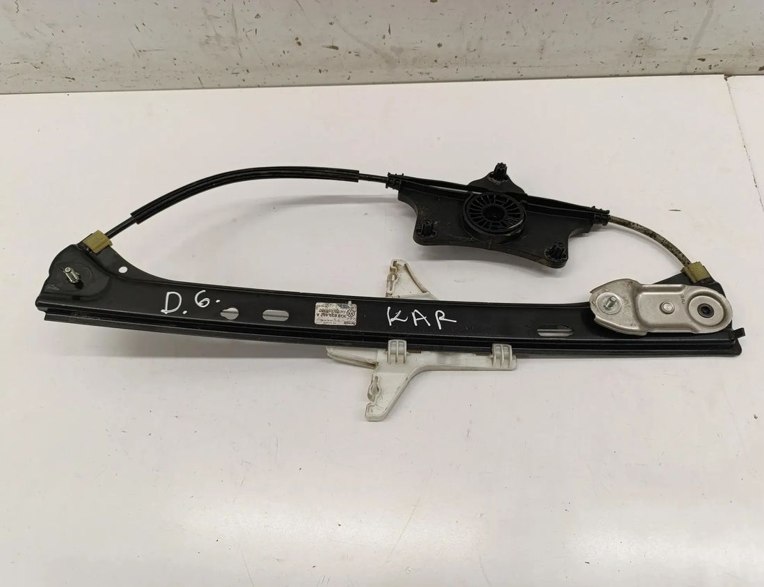 VOLKSWAGEN Passat B6 (2005-2010) Aizmugurējo labo durvju logu pacēlājs 3G9839462A 27903171