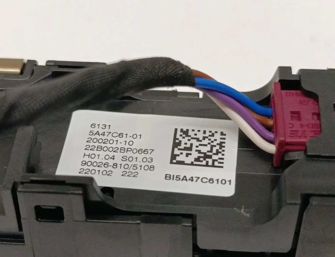 BMW 3 Series G20/G21/G28 (2018-2024) Кнопки музыкального проигрывателя 5A47C61 27904375