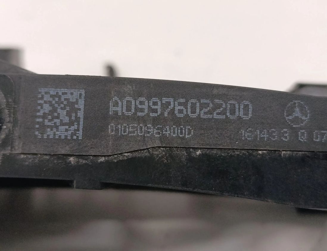 MERCEDES-BENZ C-Class W205/S205/C205 (2014-2023) Aizmugurējo labo durvju ārējais rokturis A0997602200 28645037