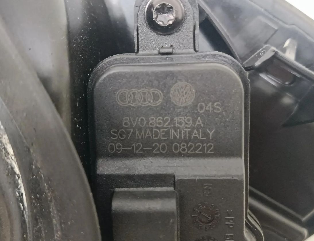 AUDI A3 8Y (2020-2024) Fuel Tank Cover Lock 8Y4809906 30251007