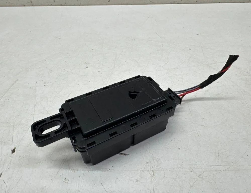 BMW iX3 1 generation (G08) (2020-2024) Bootlid Antenna Amplifier 7928648 30659137