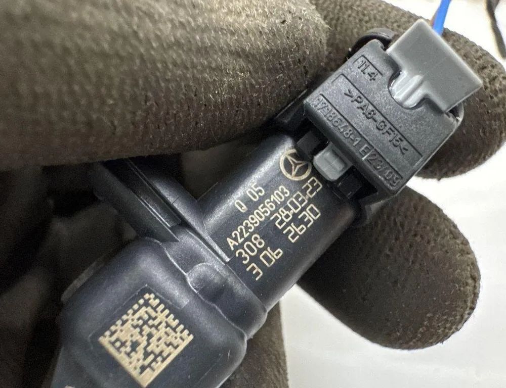 MERCEDES-BENZ C-Class W205/S205/C205 (2014-2023) Rear Left Crash Sensor A2239056103 31436944