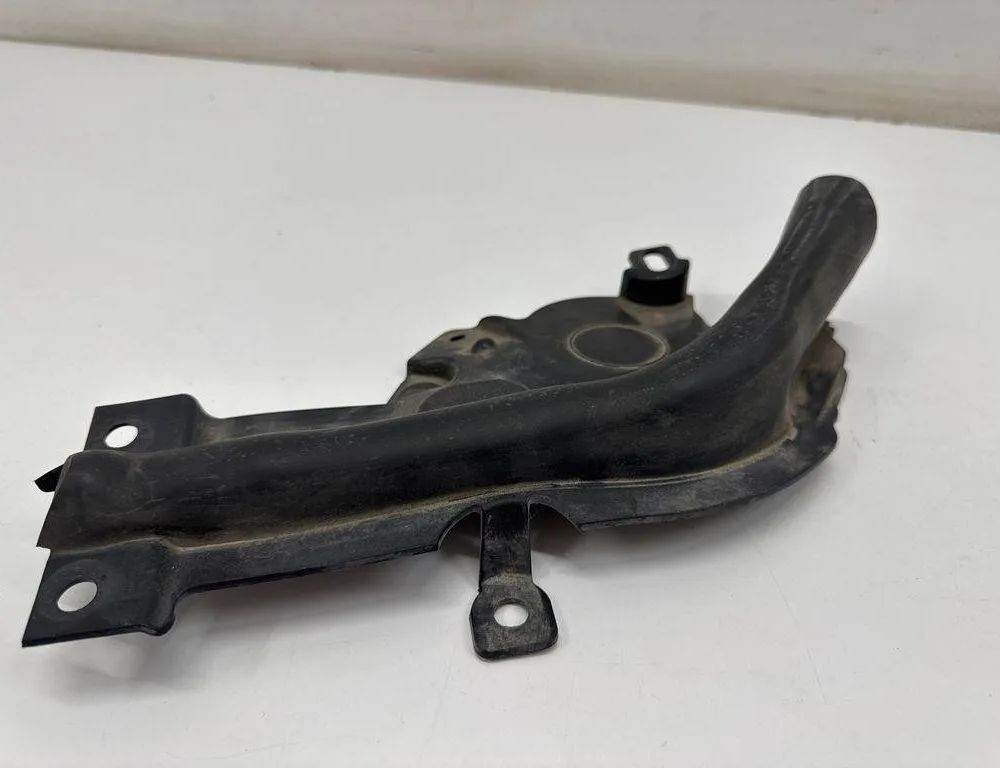 BMW 3 Series G20/G21/G28 (2018-2024) Резина моторного отсека 7419384 31653885