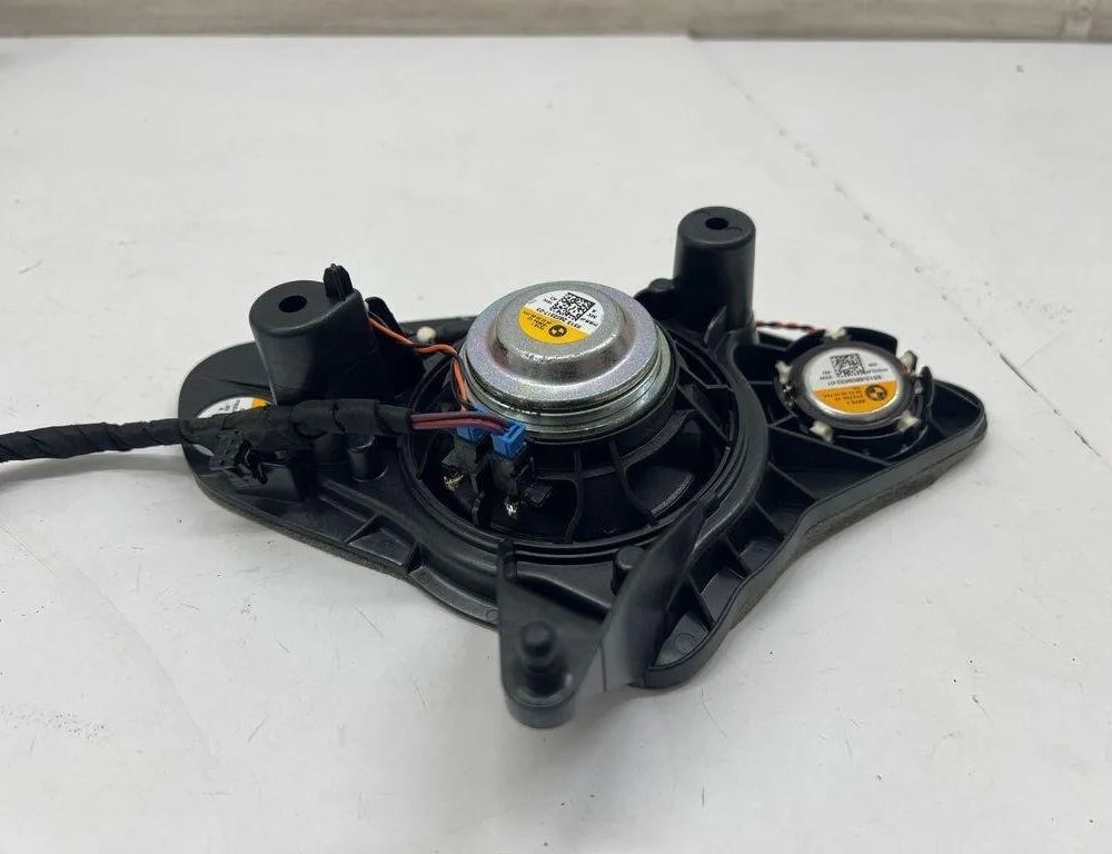 BMW X3 G01 (2017-2024) Задняя правая колонка в двери 213758 31982125