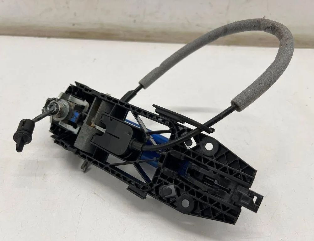 AUDI A3 8V (2012-2020) Left Side Sliding Door Exterior Handle 8V0837885 32185649