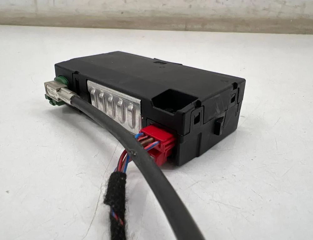 PORSCHE Taycan 1 generation (2019-2023) USB 9J1035726A 32931332