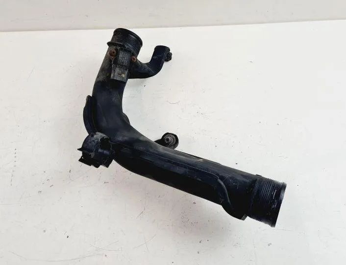 VOLKSWAGEN Passat B7 (2010-2015) шланг радиатора интеркулера 1K0145770AE,0281002977,03G906051E 24562730