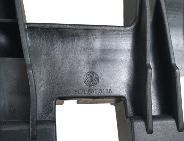 VOLKSWAGEN Variant VII TDI (2014-2024) Другие внутренние детали 5G1861513B 24605905