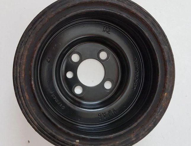 AUDI Q5 8R (2008-2017) Crankshaft Pulley 038105243M 31381894
