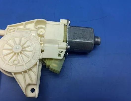 MERCEDES-BENZ E-Class W212/S212/C207/A207 (2009-2016) Маторчик стеклоподъемника задней правой двери A2048200642,961108100 21194702