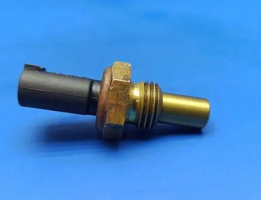 MERCEDES-BENZ E-Class W212/S212/C207/A207 (2009-2016) Izplūdes gāzu temperatūras sensors A0051532328,08241211800 21196993