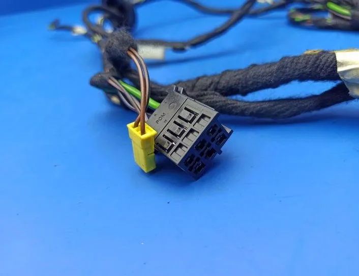 MERCEDES-BENZ C-Class W204/S204/C204 (2004-2015) Дверные кабели спереди справа A2045409835,4431 21205218