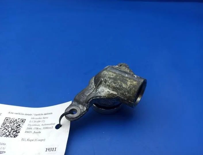 MERCEDES-BENZ E-Class W212/S212/C207/A207 (2009-2016) Additional Inner Engine Parts A6420100131 21208237