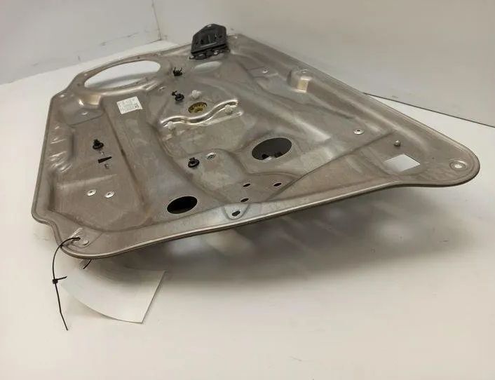 MERCEDES-BENZ E-Class W212/S212/C207/A207 (2009-2016) Стеклоподъемник задней правой двери A2128201102 21214985