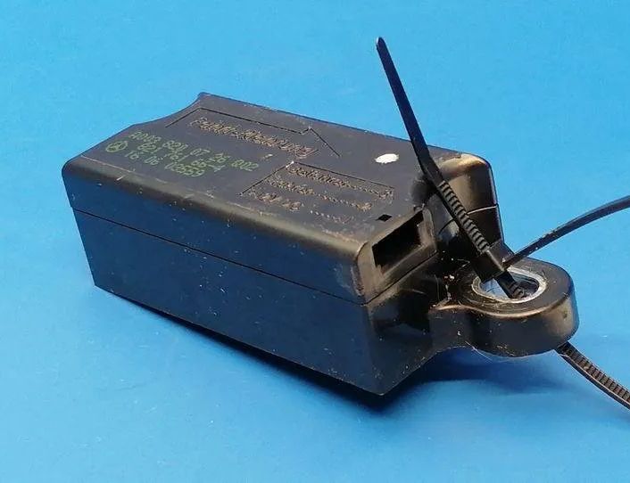 MERCEDES-BENZ E-Class W211/S211 (2002-2009) Боковой датчик удара правый A0038200726 21214996