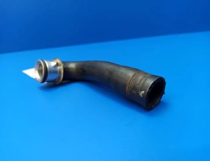 MERCEDES-BENZ CLS-Class C219 (2004-2010) Dzesēšanas šļauka / truba 642 21216528