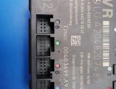 MERCEDES-BENZ C-Class W204/S204/C204 (2004-2015) Front Left Door Control Unit A2048207485 21220874