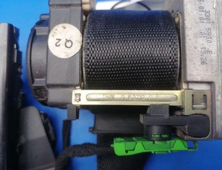 MERCEDES-BENZ C-Class W203/S203/CL203 (2000-2008) Priekšējā labā drošības josta 33015930E 21220935