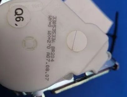 MERCEDES-BENZ C-Class W204/S204/C204 (2004-2015) Ремень безопасности задний левый 33005876 21221094