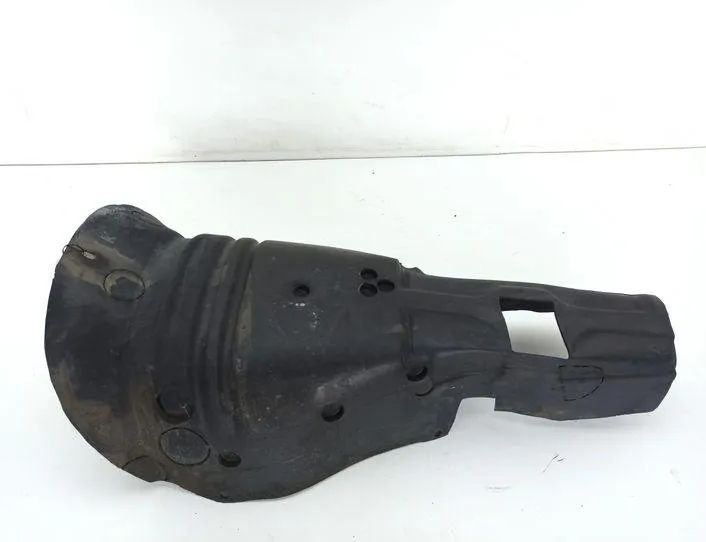 MERCEDES-BENZ W124 1 generation (1984-1994) Heat Protection W123 21222668