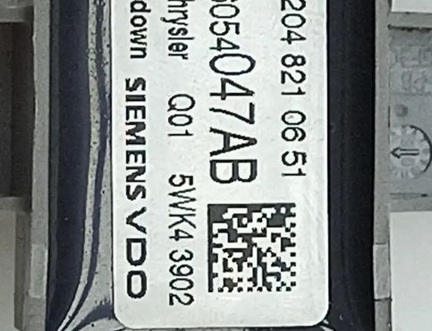 MERCEDES-BENZ C-Class W204/S204/C204 (2004-2015) Датчик удара передний левый A2048210651,5WK43902 30238089