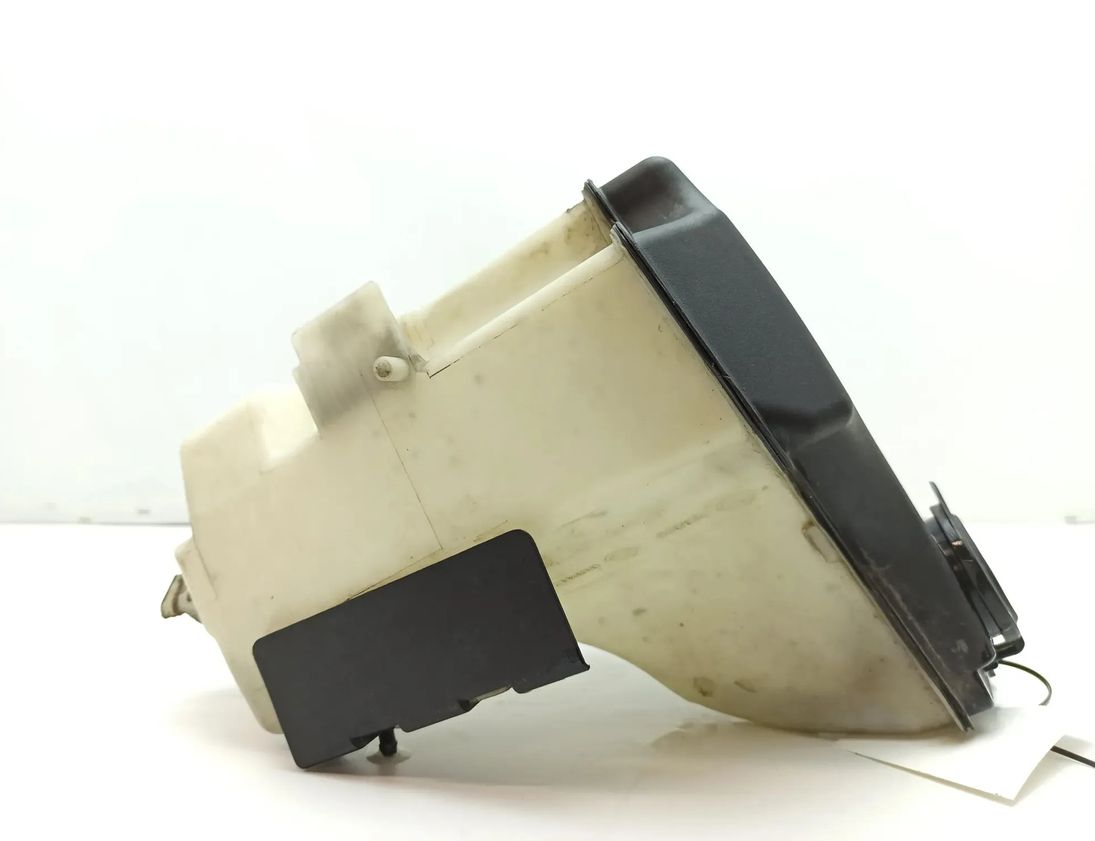 BMW Z4 E85 (2002-2009) Logu mazgāšanas tvertne 61667110853 30241078