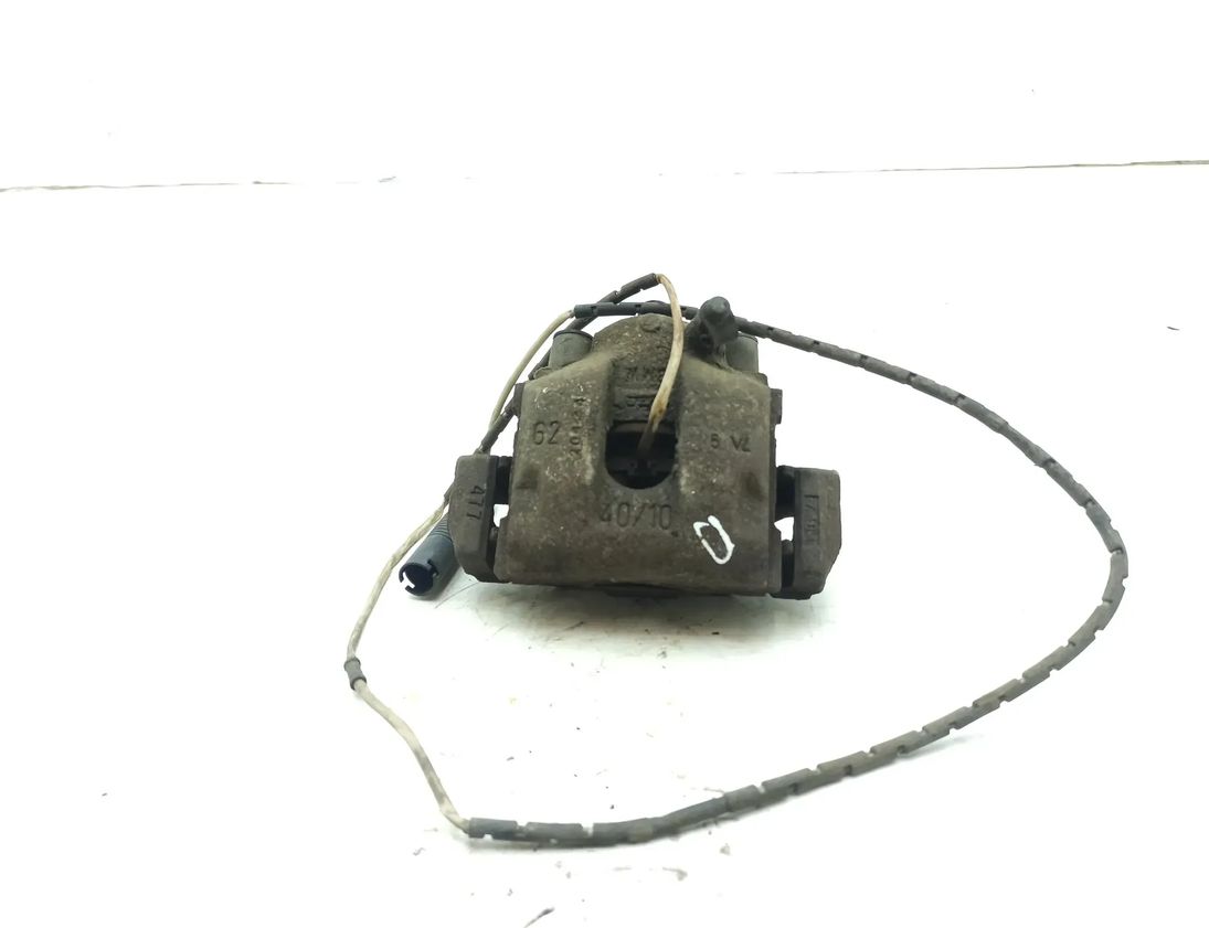 BMW Z4 E85 (2002-2009) Aizmugurējais labais bremžu suports 30246259