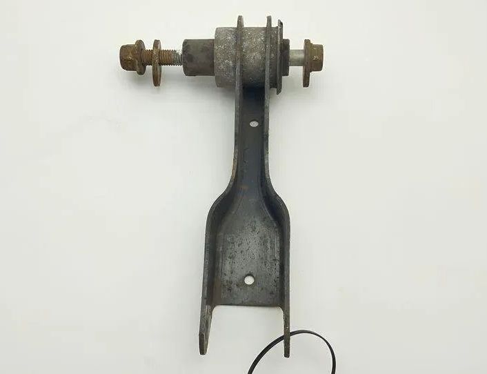 JAGUAR F-Pace 1 generation (2016-2024) Aizmugurējā labā svira/ričags JLR1221443,C83FB 21531462