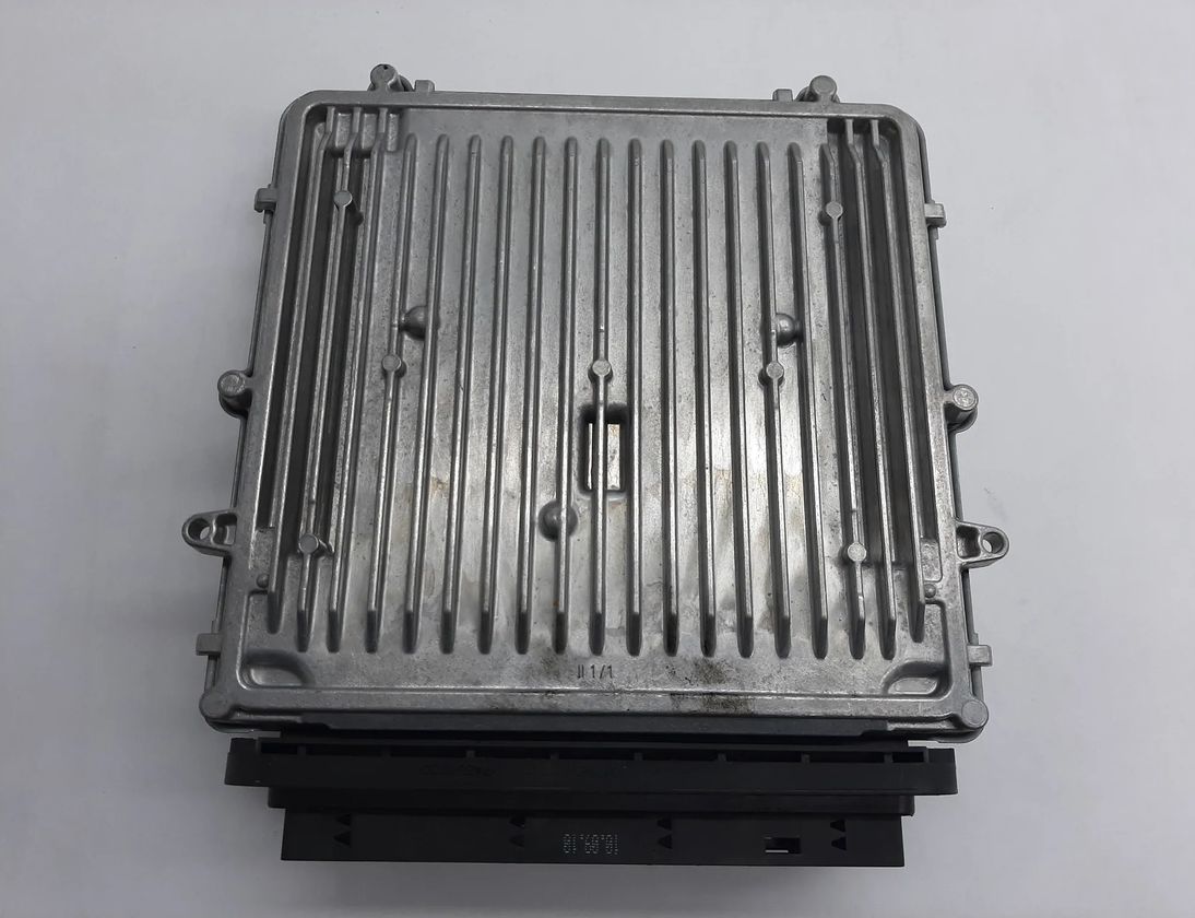 BMW 5 Series F10/F11 (2009-2017) Блок управления двигателем 8510643 11763118