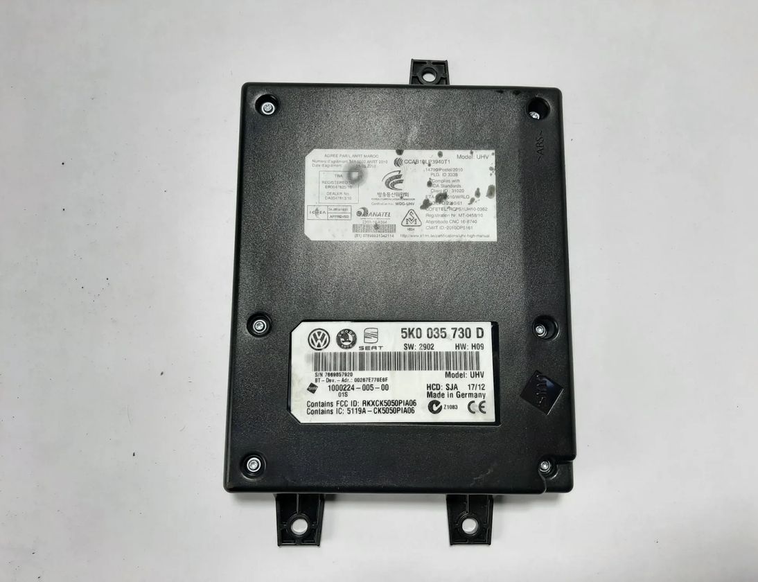 VOLKSWAGEN Tiguan 1 generation (2007-2017) Bluetooth Control Unit 5K0035730D 24475549