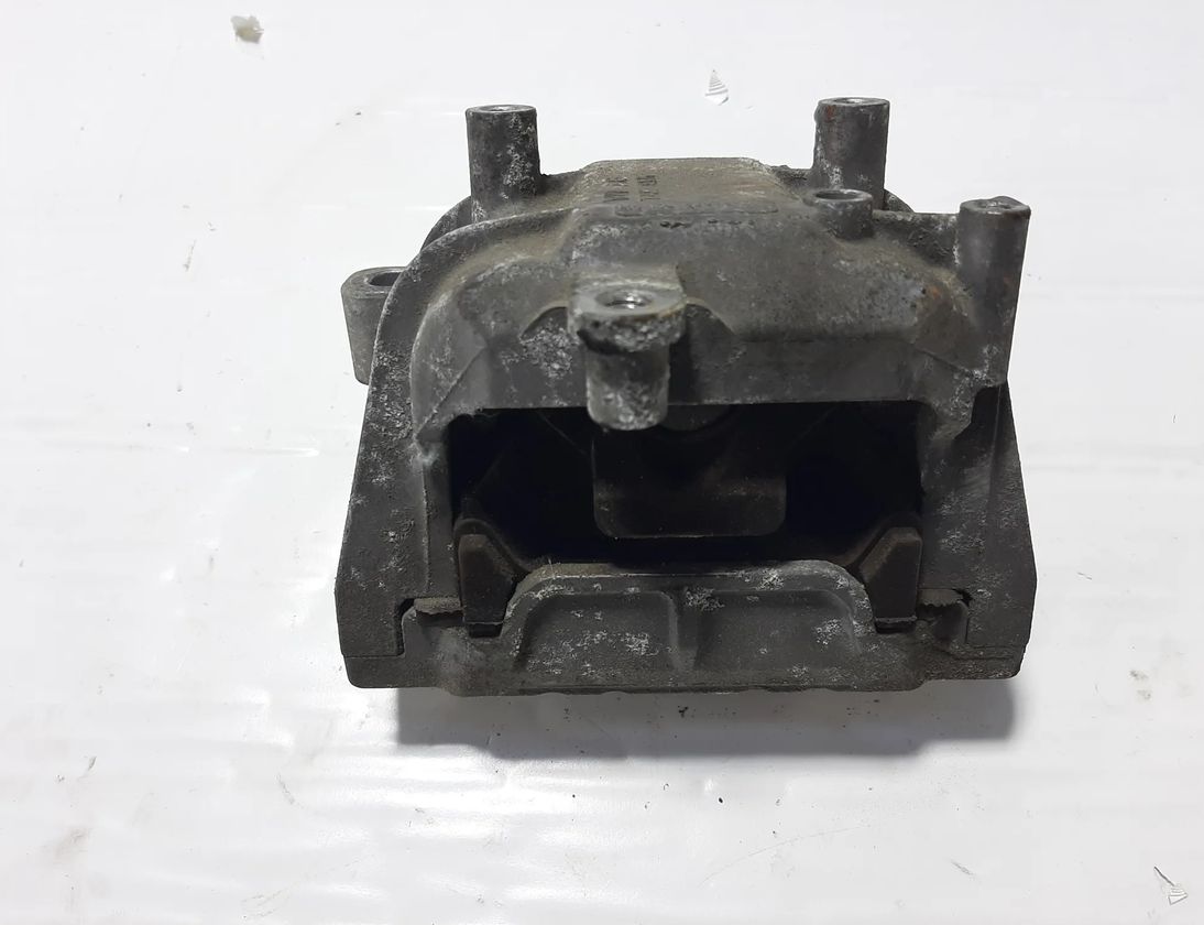 VOLKSWAGEN Passat B6 (2005-2010) Подушка двигателя правая 1K0199262CE 28983896