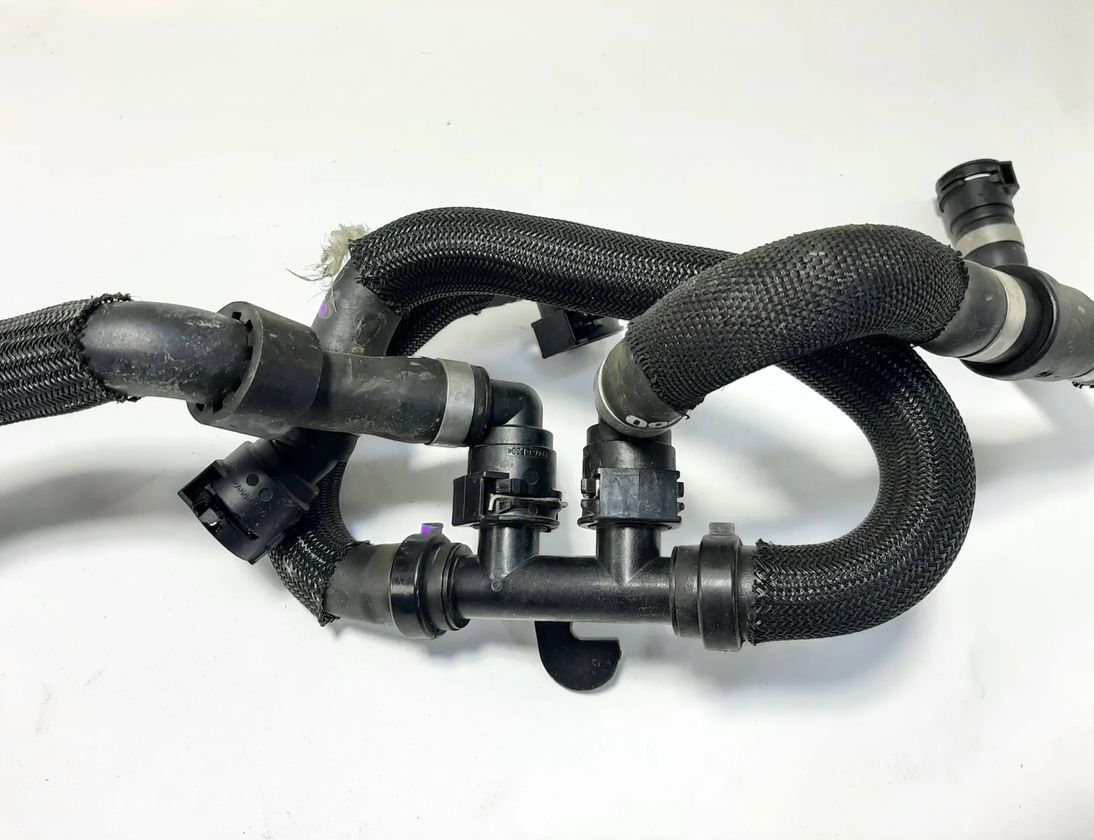 PEUGEOT 208 2 generation (2019-2023) Coolant Hose Pipe 729,323 31060373
