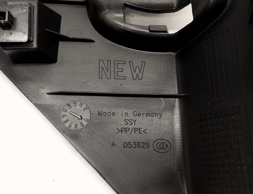 PORSCHE Cayenne 3 generation (2017-2023) Front Left Door Panel A053629 32381757