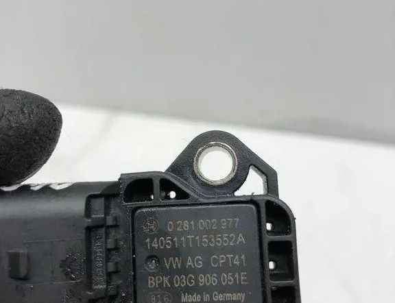 AUDI A4 allroad B8 (2009-2015) Датчик MAP 03G906051M,03G906051F,3G906051D,038906051B,0281002977,1J0145770L,38906051C,038906051,03G906051E,140511T153552A,4E906051 32205640