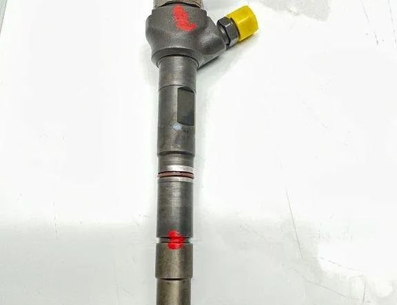 AUDI A4 allroad B8 (2009-2015) Fuel Injector 32205727