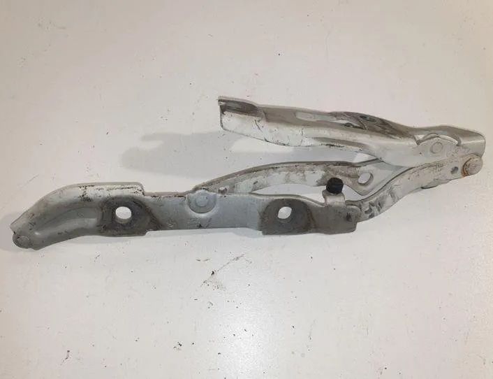 BMW 3 Series E90/E91/E92/E93 (2004-2013) Front Right Bonnet Hinge 7060628 25721230
