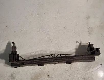 BMW 5 Series F10/F11 (2009-2017) Держатель радиатора 8509171 25727564