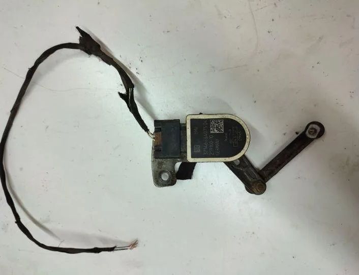 BMW 5 Series F10/F11 (2009-2017) Front Left Level Sensor 3714678407504,6784075 25727980