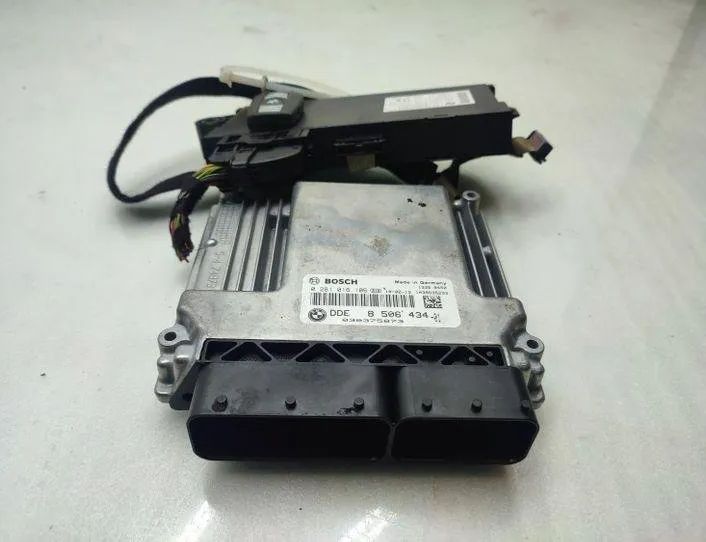 BMW 3 Series E90/E91/E92/E93 (2004-2013) Engine ECU Set 8506434,0281016106,9217853 25735395