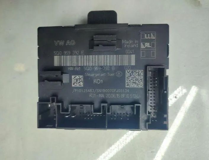 AUDI A3 8V (2012-2020) Front Left Door Control Unit 5Q0959392E,5Q0959392B 25735613