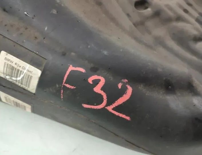 BMW 4 Series F32/F33/F36 (2013-2020) Fuel Tank 7376160 25739729