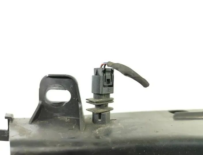 BMW 5 Series F10/F11 (2009-2017) Air Intake Tube 7200798 25742398